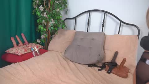 Snapshot of isadoradunkan chatting on July 17, 8:14 pm isadoradunkan online show from July 17, 8:14 pm
