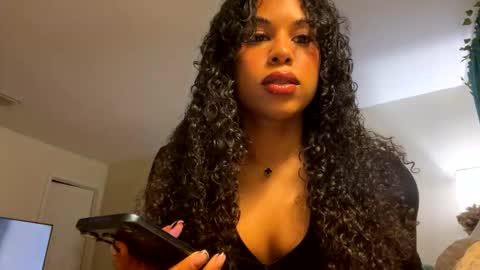 isadorawishes online show from November 9, 11:14 pm