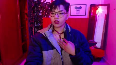 isabela online show from January 14, 4:51 am