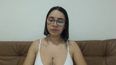 Emma online show from October 15, 4:45 am