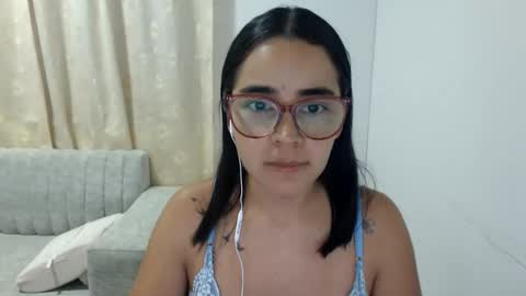 Emma online show from June 5, 2:29 am