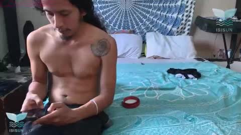 Snapshot of isis_alan chatting on November 9, 6:17 pm Isis Alan online show from November 9, 6:17 pm