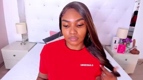 Snapshot of isla_scott chatting on February 26, 11:20 am Vanessa online show from February 26, 11:20 am