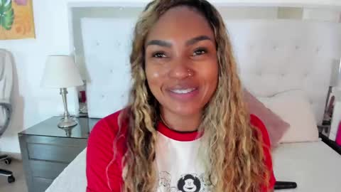 Vanessa online show from May 11, 11:27 am