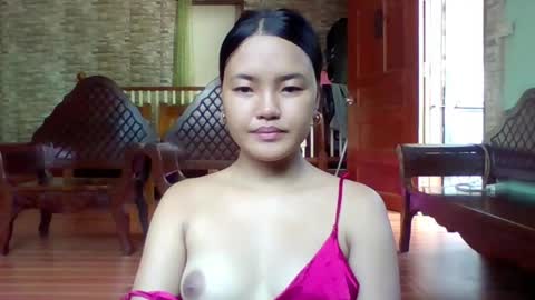Snapshot of island_girl888 chatting on May 19, 4:52 am siri online show from May 19, 4:52 am
