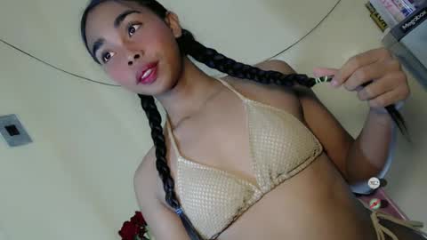 Alona online show from June 19, 12:42 pm