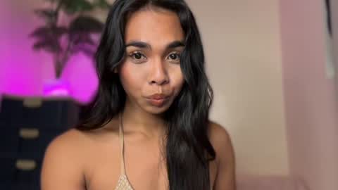 Alona online show from July 10, 10:56 pm