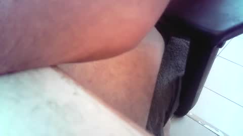 islandforfun online show from April 21, 6:55 pm