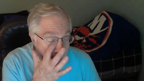 Snapshot of islesman22 chatting on October 10, 11:37 pm islesman22 online show from October 10, 11:37 pm
