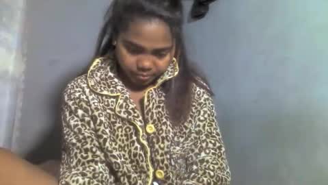 Snapshot of ismayrah chatting on June 5, 8:42 am ismayrah online show from June 5, 8:42 am