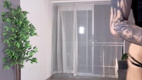 Julyane online show from January 19, 1:09 am