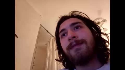 Snapshot of isnuiu chatting on January 9, 4:10 pm GayOrgy online show from January 9, 4:10 pm