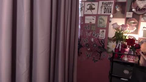 Rebecca online show from January 10, 8:40 am