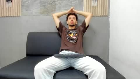 Snapshot of israel_gray chatting on July 15, 12:21 pm Israel online show from July 15, 12:21 pm