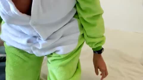 Snapshot of israelymilf chatting on March 10, 7:46 am Marta online show from March 10, 7:46 am