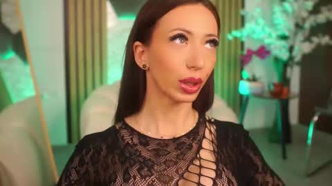 isRubyFever online show from April 28, 4:17 am