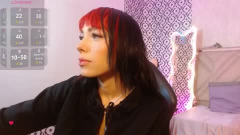Snapshot of issa_tay1 chatting on June 4, 3:12 am Issa online show from June 4, 3:12 am