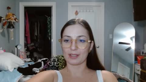 Bella Bloom online show from January 20, 7:47 am