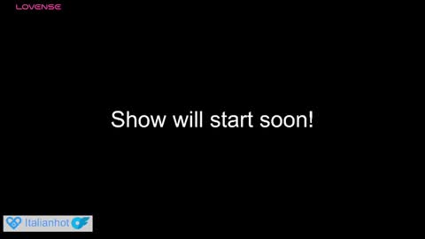 Snapshot of italianhorny2018 chatting on December 30, 8:58 pm Gio online show from December 30, 8:58 pm