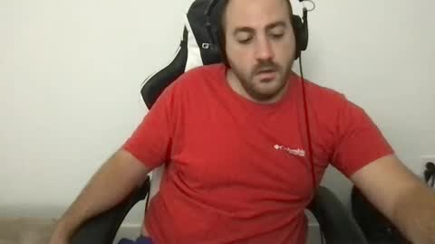 Snapshot of italianknob chatting on December 30, 2:09 am Valentino online show from December 30, 2:09 am