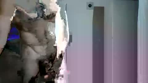 Snapshot of italiantattooedstallion chatting on April 4, 8:34 am italiantattooedstallion online show from April 4, 8:34 am