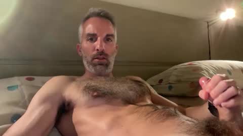 italiantoyboy84 online show from April 21, 10:45 pm