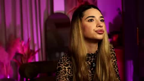 italy_baby online show from April 26, 8:28 pm