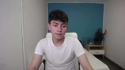 ithan__ online show from September 29, 7:08 pm