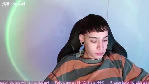 Snapshot of ithan_rose chatting on November 8, 2:34 am Ithan online show from November 8, 2:34 am