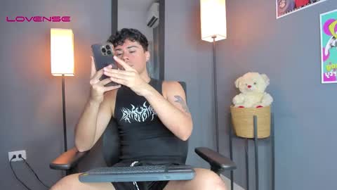 Ithan and Friends online show from March 29, 8:20 pm