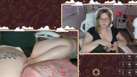 Snapshot of ithuriella chatting on May 19, 2:29 am ithuriella online show from May 19, 2:29 am