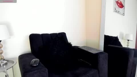 Snapshot of its__angelica_ chatting on May 23, 7:07 pm Angelica online show from May 23, 7:07 pm
