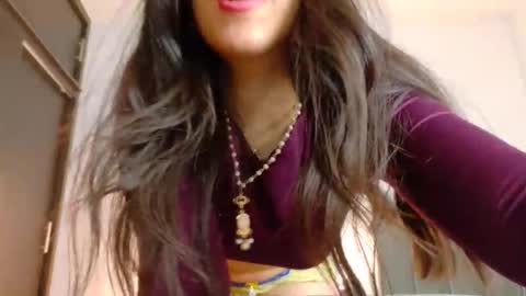 K A R I online show from November 14, 12:42 am