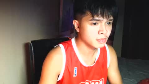 Snapshot of its_charliexcx chatting on June 23, 3:48 am Charlie xcx online show from June 23, 3:48 am