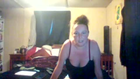 Snapshot of its_kimber chatting on June 19, 4:22 pm its kimber online show from June 19, 4:22 pm