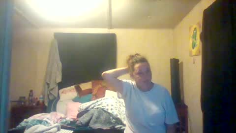 Snapshot of its_kimber chatting on July 17, 6:24 pm its kimber online show from July 17, 6:24 pm
