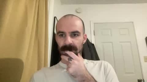 Snapshot of its_me_adam_9 chatting on November 10, 11:37 pm its_me_adam_9 online show from November 10, 11:37 pm