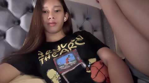 Cora online show from October 19, 3:01 pm