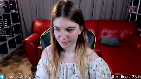 Snapshot of its_my_life__ chatting on December 17, 2:33 pm Katana Kate - our tg channel  online show from December 17, 2:33 pm