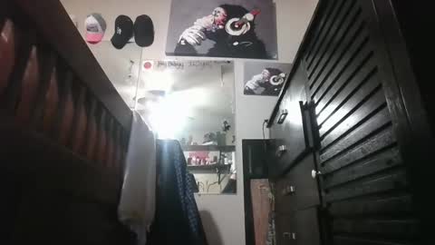 Snapshot of itsdannibaby chatting on May 31, 7:37 pm itsdannibaby online show from May 31, 7:37 pm