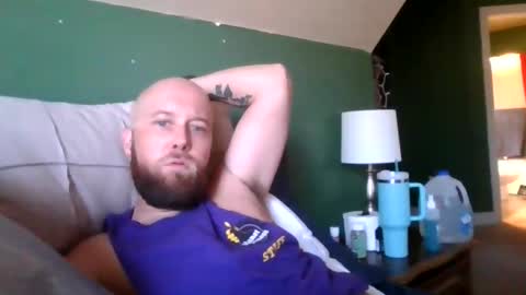 itskirby89 online show from February 12, 6:47 pm