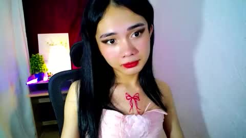 itsmeloveypinay online show from October 1, 12:33 pm