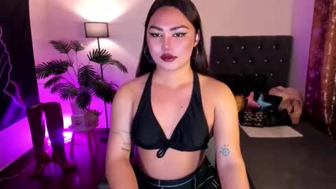 Siana online show from May 2, 8:03 pm