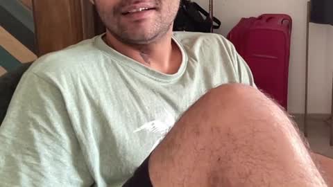 Snapshot of itsmylife021 chatting on October 13, 5:18 am Raje online show from October 13, 5:18 am