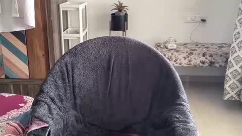 Snapshot of itsmylife021 chatting on October 18, 7:20 am Raje online show from October 18, 7:20 am