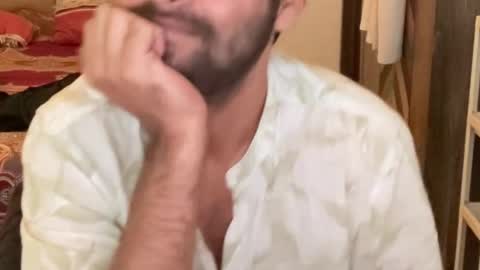 Snapshot of itsmylife021 chatting on October 28, 5:33 am Raje online show from October 28, 5:33 am