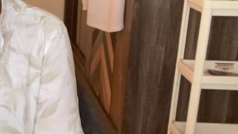 Snapshot of itsmylife021 chatting on November 3, 10:16 am Raje online show from November 3, 10:16 am