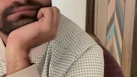 Snapshot of itsmylife021 chatting on November 18, 5:01 am Raje online show from November 18, 5:01 am