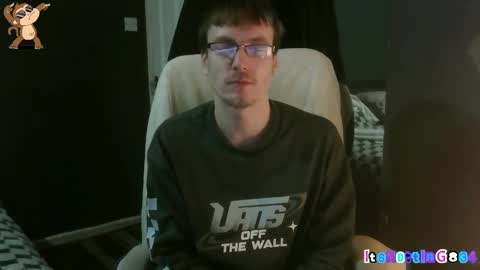 Snapshot of itsnotting834 chatting on February 13, 11:58 pm online show from February 13, 11:58 pm