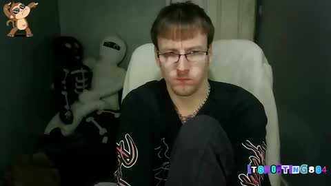 Snapshot of itsnotting834 chatting on October 8, 9:34 pm online show from October 8, 9:34 pm
